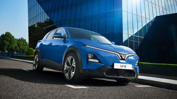 Zasięg i ładowanie samochodów elektrycznych – fakty, mity i realne koszty